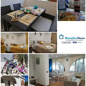  Hébergement de vacances Momaliar House